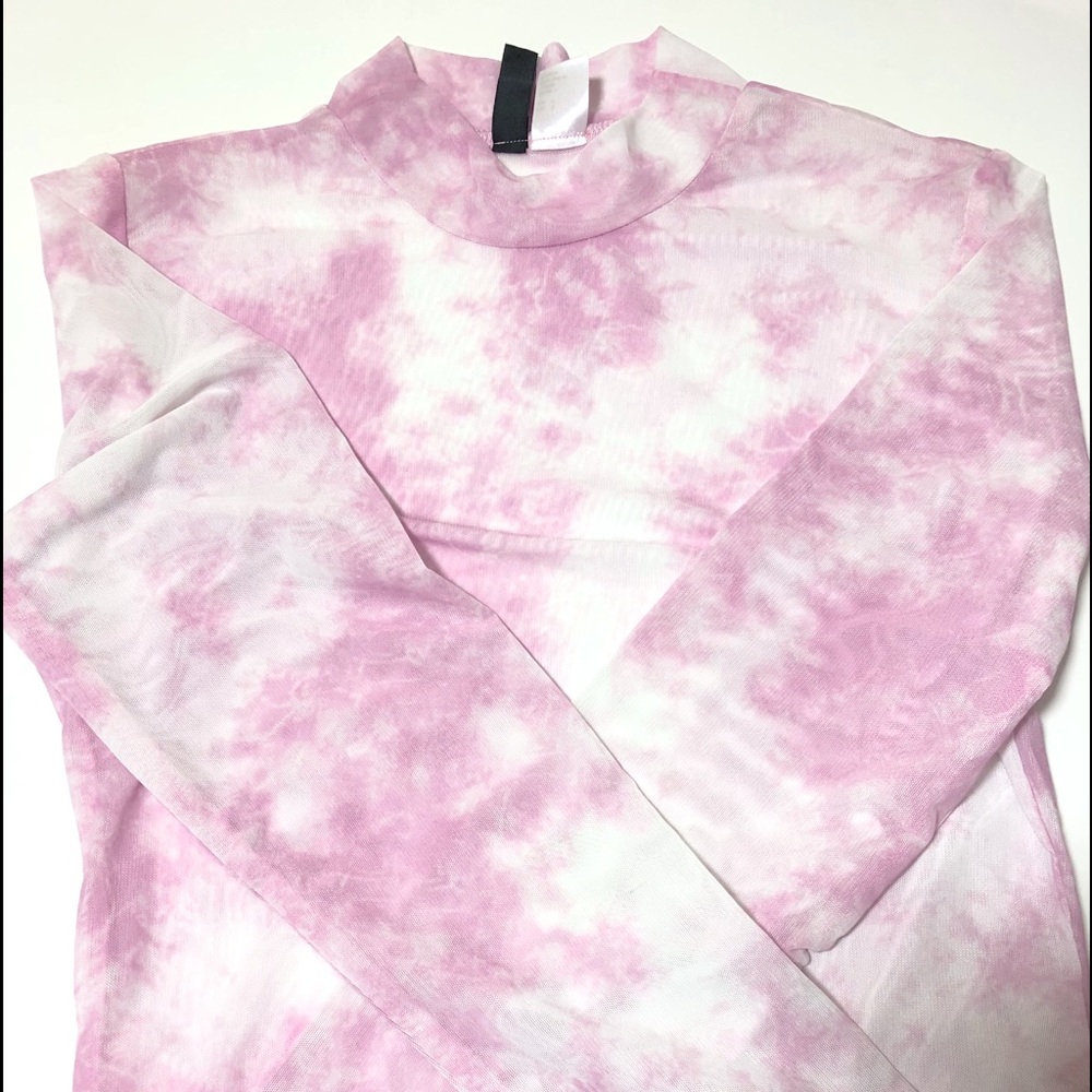 Marble Pink Mesh Turtleneck